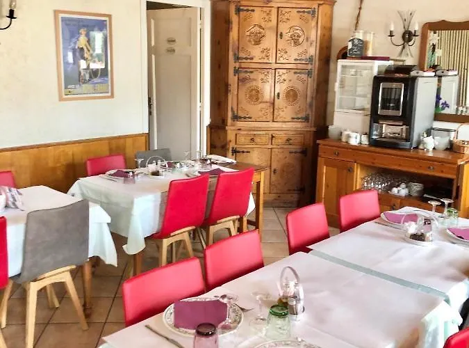 Sans Souci Hotell 2*