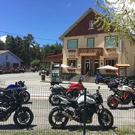 Hotel Le Sans Souci Jausiers