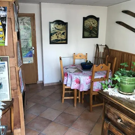 Sans Souci Hotel 2*