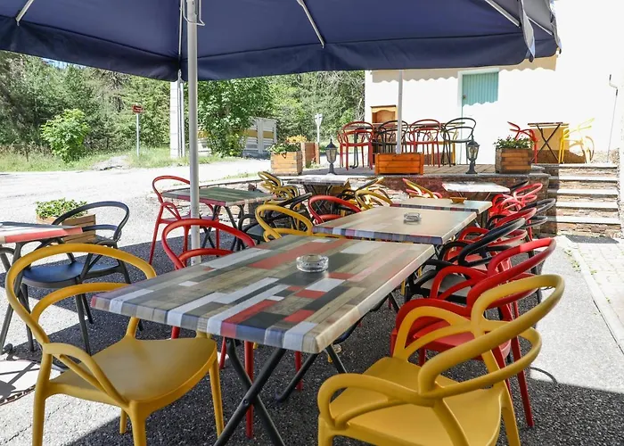 Hotel Le Sans Souci Jausiers