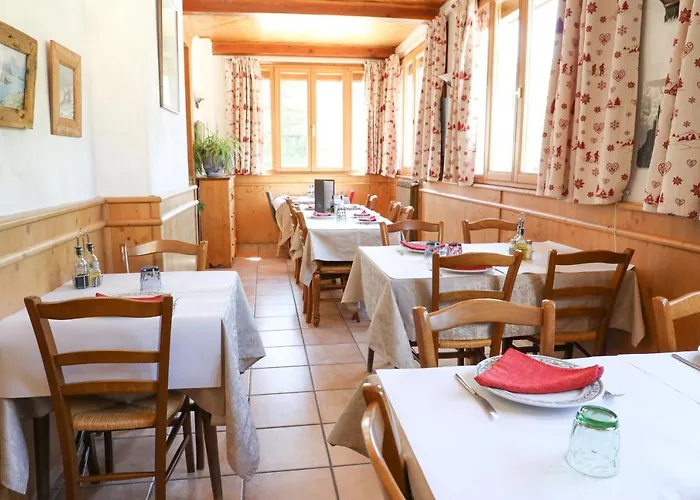 Le Sans Souci Hotel 2*